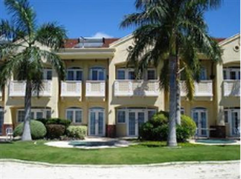 Vista Mar Beach Resort And Country Club Мактан Экстерьер фото