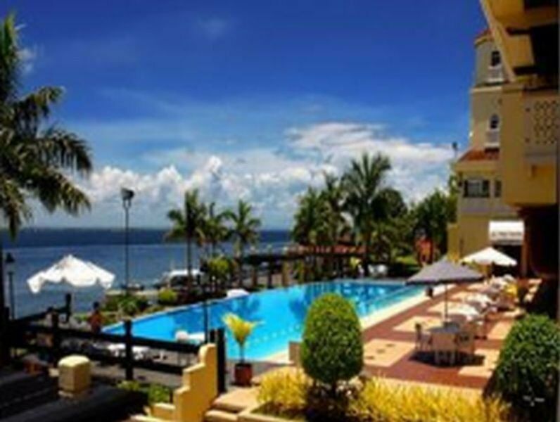 Vista Mar Beach Resort And Country Club Мактан Экстерьер фото